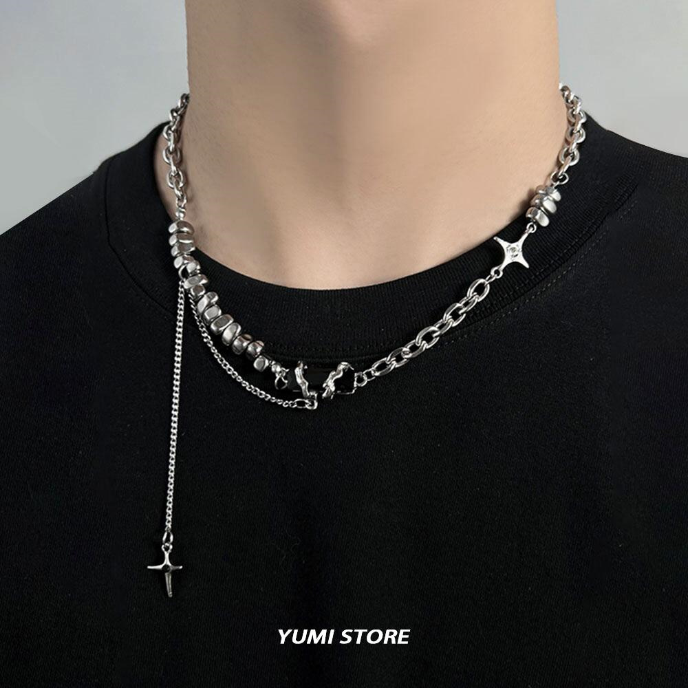 Collana con stella nera in acc - Men Accessories All recensione e prezzo